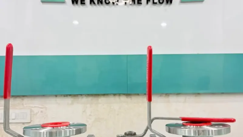 Single Piece Design Ball Valve