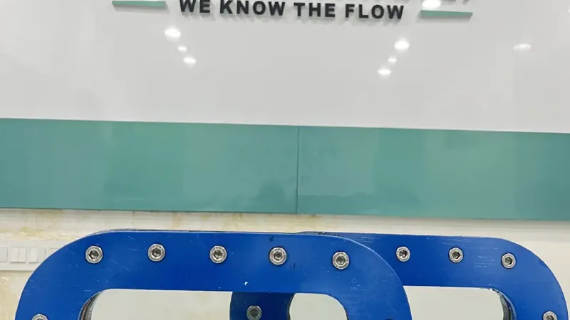 Sight Glass for Liquid Storage Tanks